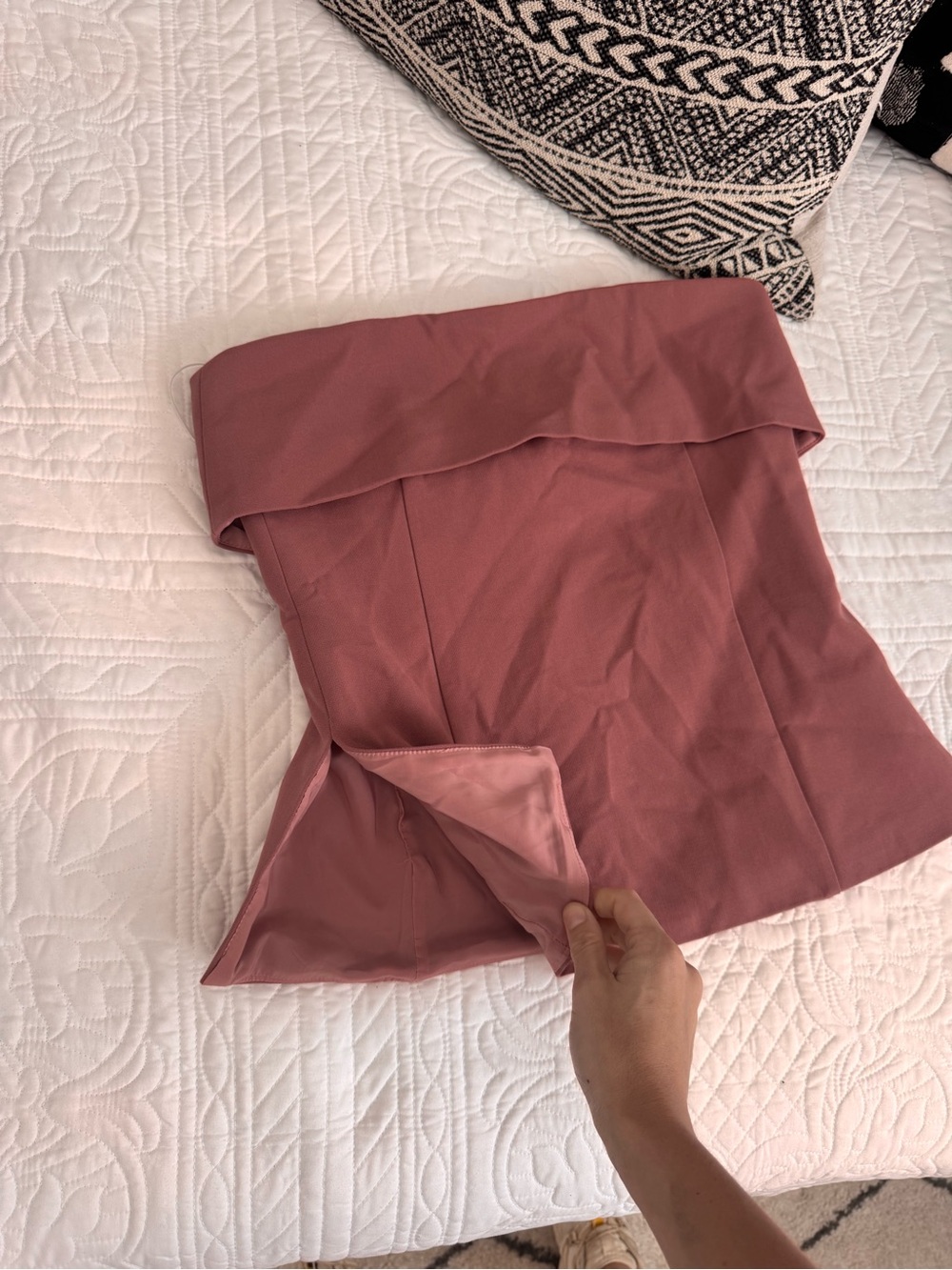 Aritzia Element Top in Dusty Rose - Picture 3 of 5